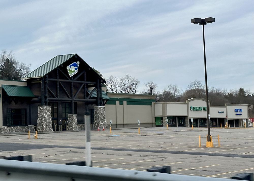 Monroeville Plaza