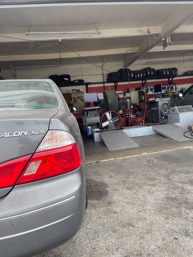 Jo's Auto Center