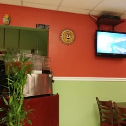 Aguilas de Mexico Restaurant - Newark, NJ, United States