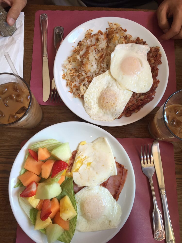 Daisy’s Grill Order Food Online 43 Photos & 29 Reviews Mediterranean 200 Old River Rd