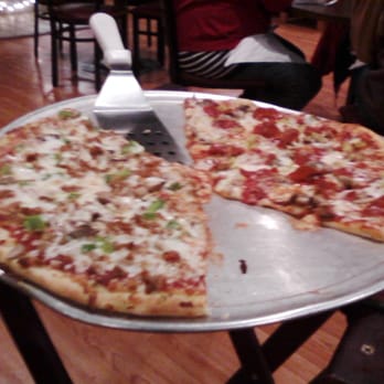 Pizza Restaurants Evansville In Best Little Italy Restaurant 20 Photos 18 Reviews Pizza 4430 N