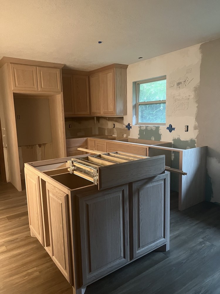 B3 Custom Cabinets