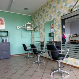 Salon Fryzjerski Anna Hair Salons Ul Ustronna 3 Tychy Poland