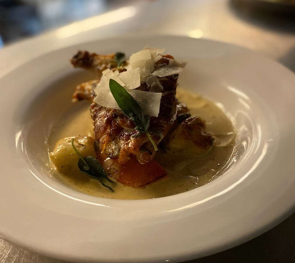 Hannah's Off The Square