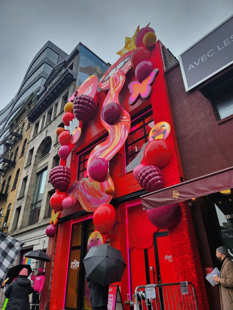 Coca Cola Spiced Shop Pop Up