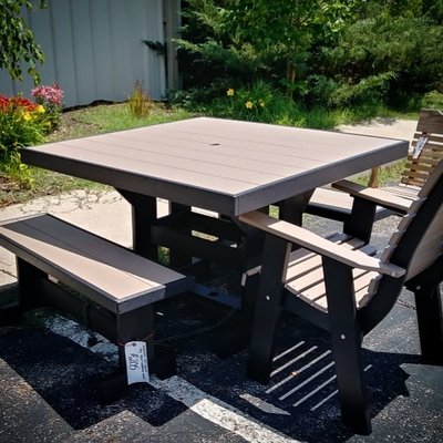 Amish Oak Furniture Co 268 W Main St Loudonville Oh Amish Oak Furniture Co 268 W Main St Loudonville Oh S Mapquest
