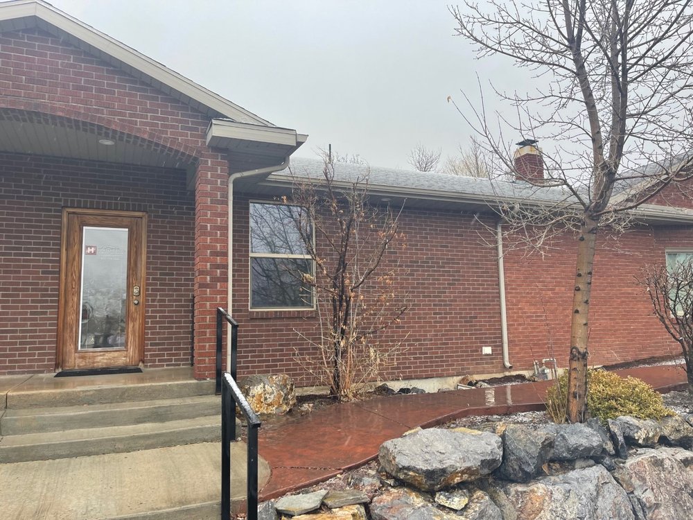 image of business Huntington Family Dental