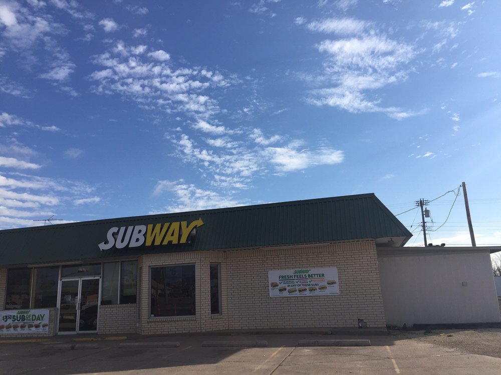 Subway Restaurants