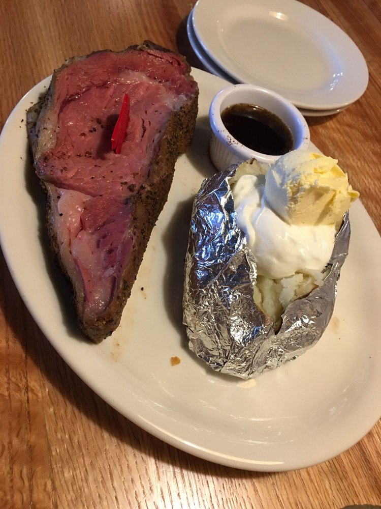 Photo of Cattleman's Roadhouse - La Grange, KY, United States. Prime Rib dinner was awesome!