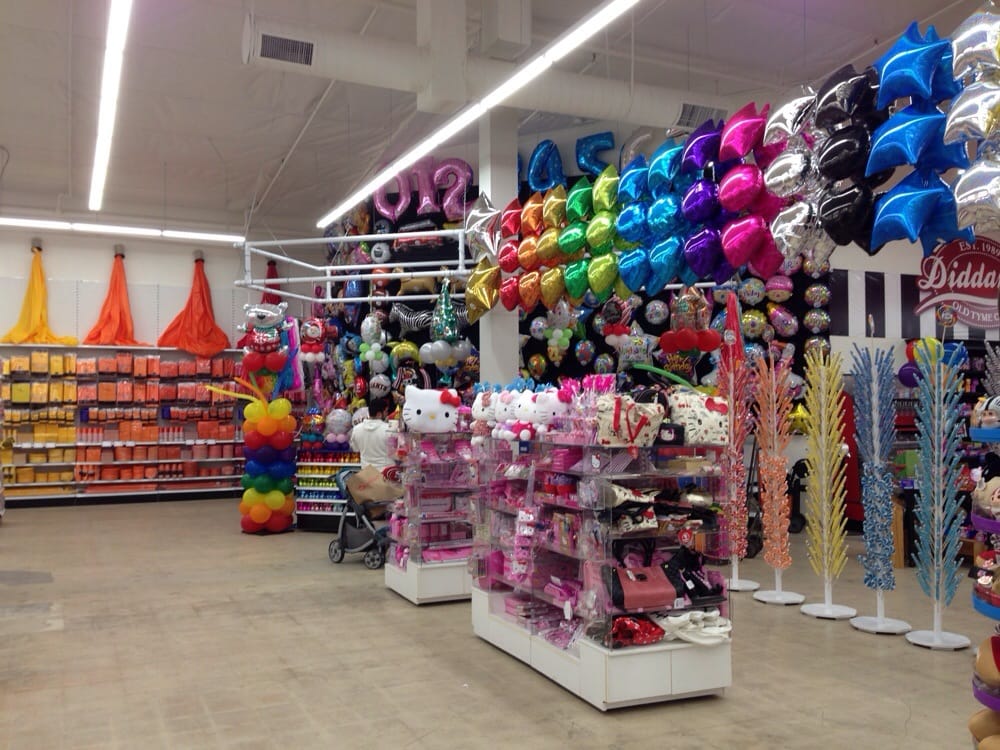 17 balloons city party Kitty supplies, party merch Yelp Hello Balloons,