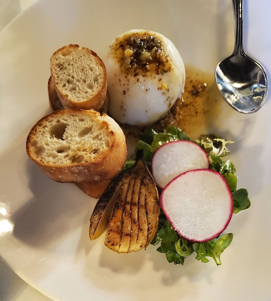 Julia's Restaurant