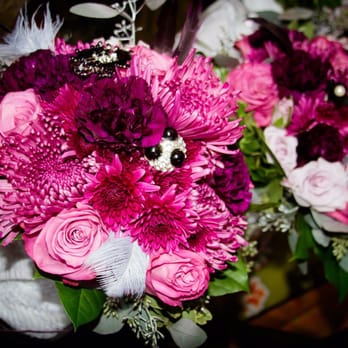 The Flower Gallery 10 Photos Florists 102 N 8th St Manitowoc Photo Of The Flower Gallery Manitowoc Wi United States