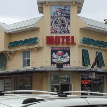 Shipwreck Motel Fort Myers Beach Shipwreck Motel Fort Myers Beach