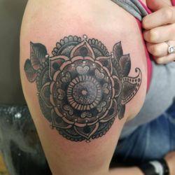 Blue Lotus Tattoo Reviews | blue lotus tattoo and the piercing lounge 18 photos 19 Blue Lotus Tattoo Reviews | blue lotus tattoo and the piercing lounge 18 photos 19