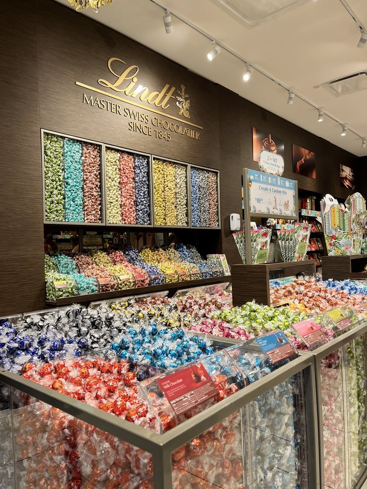 Lindt Chocolate Shop