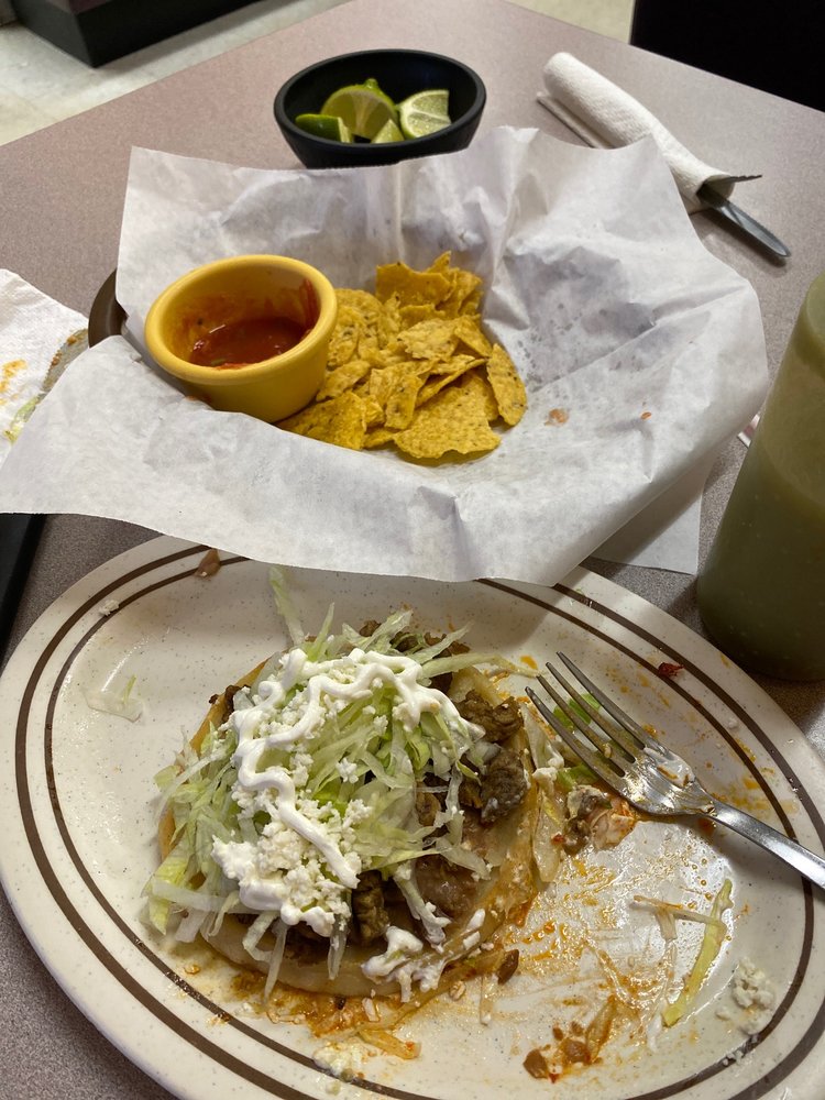 Taqueria El Pirul