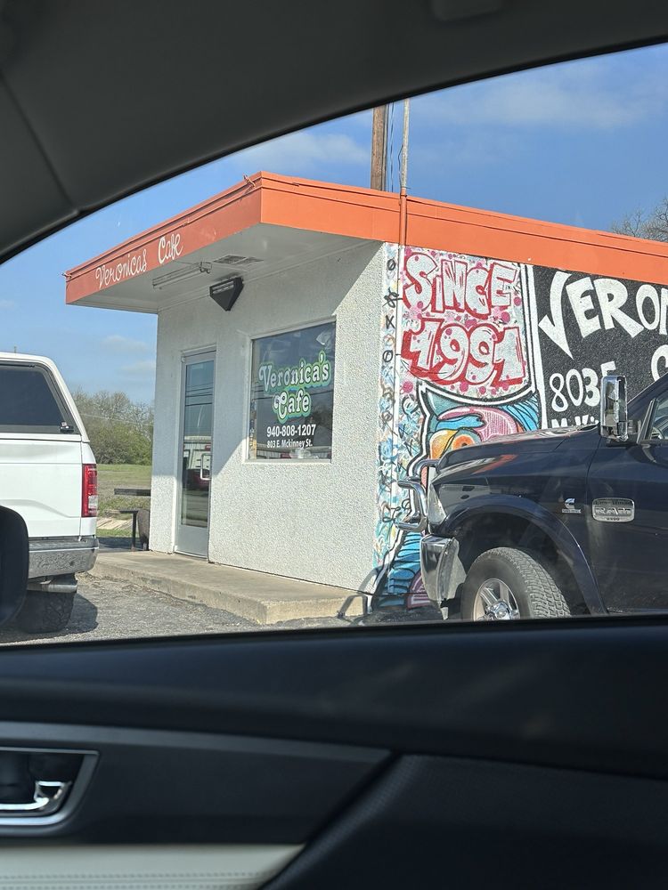 Veronica's Cafe