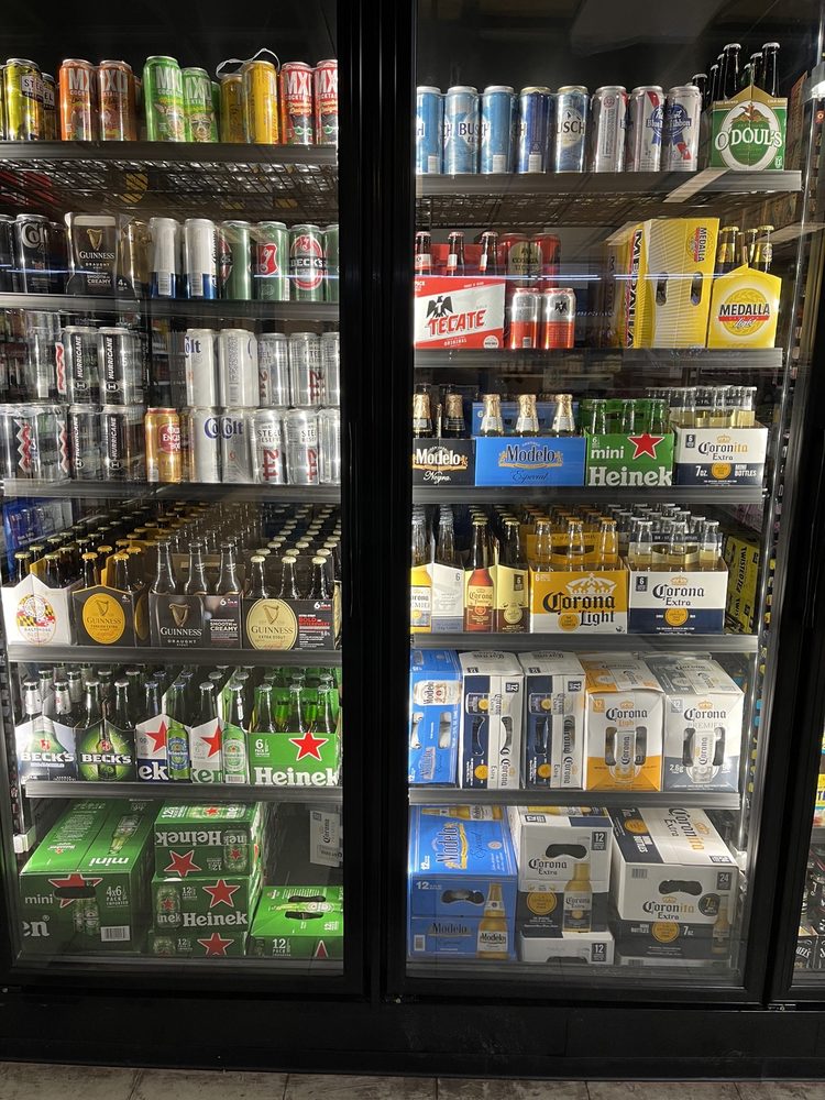 Pops Pizza wine & Beer