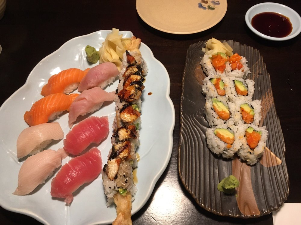 Sam's Sushi Bar & Grill