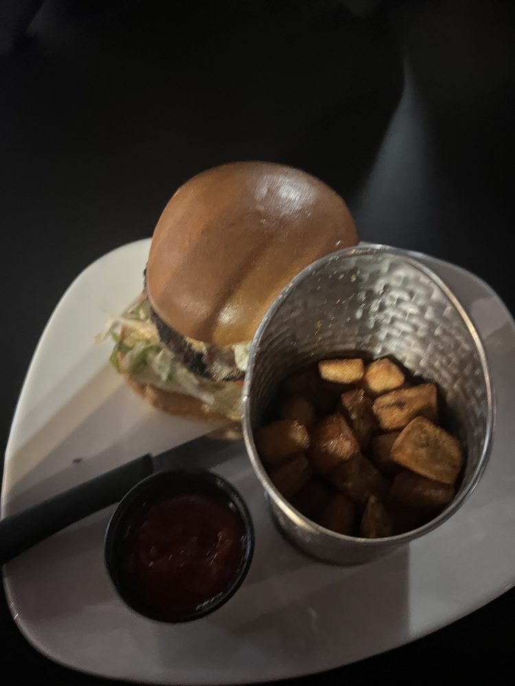 Hamburger Mary's - Jacksonville