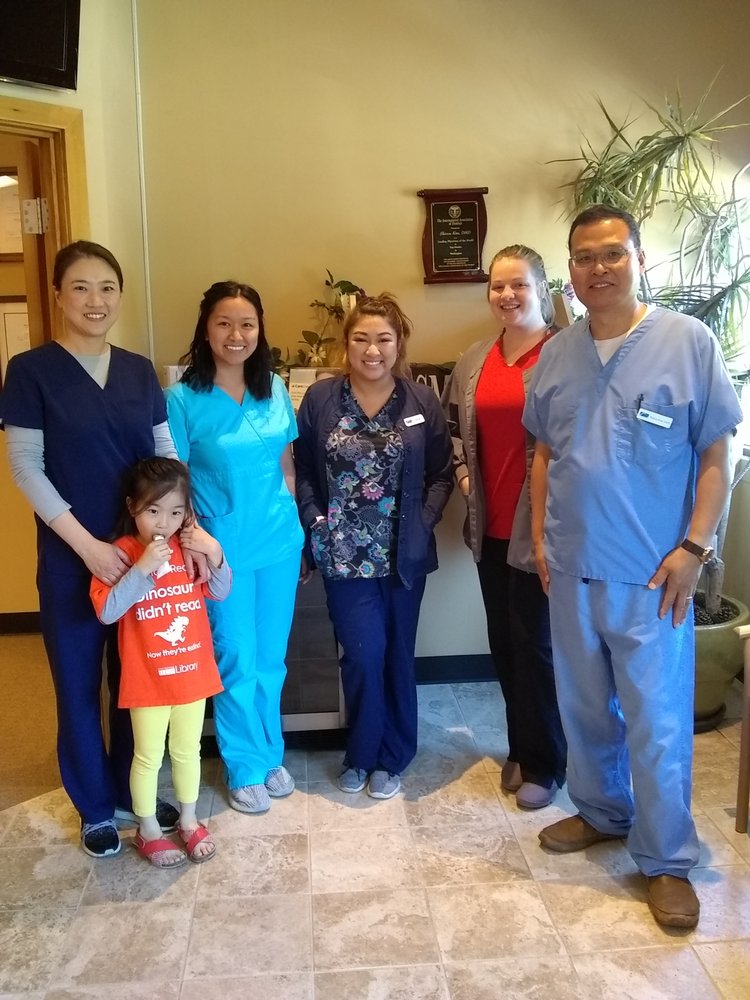 image of business Sunrise Dental - Poulsbo
