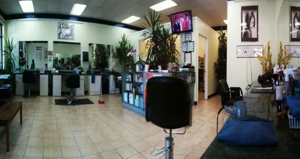 T & H Hair Salon