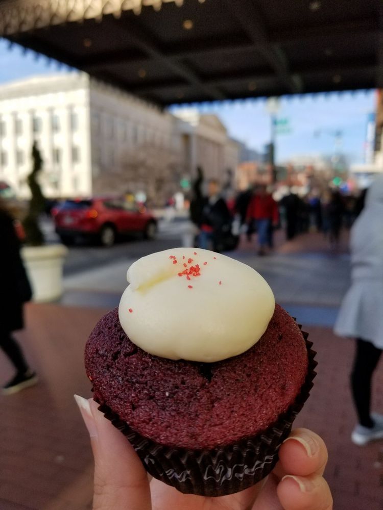 Red Velvet Cupcakery