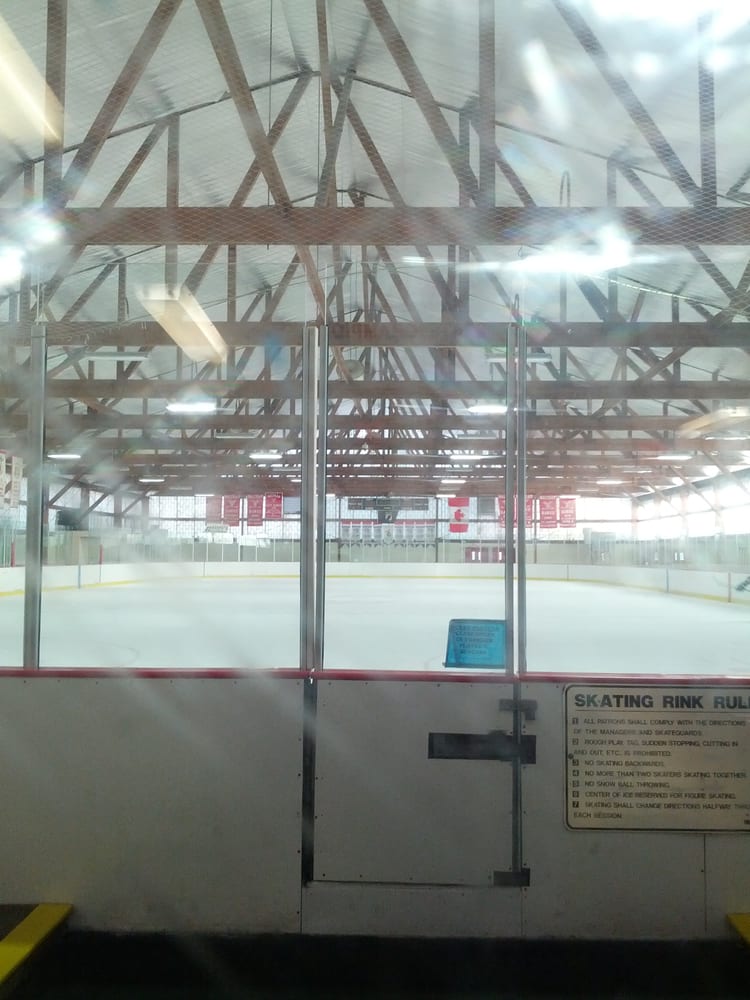 Veterans Memorial Skating Rink Skating Rinks 295 Totten Pond Rd