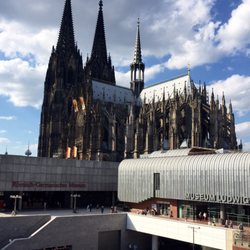 Althoff Dom Hotel Closed 48 Photos 27 Reviews Hotels Photo Of Althoff Dom Hotel Cologne Nordrhein Westfalen Germany