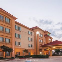 La Quinta Inn Suites Gainesville 39 Photos 17 Reviews Hotels Photo Of La Quinta Inn Suites Gainesville Tx United States