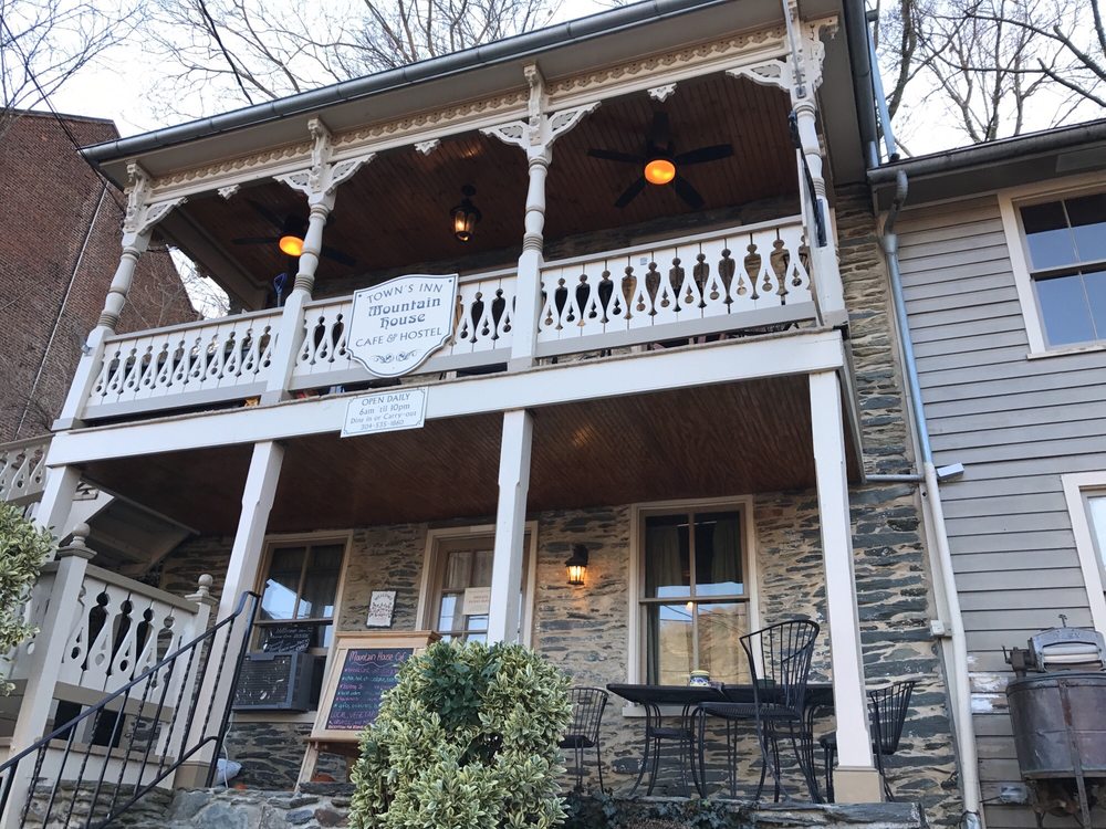 The Town's Inn