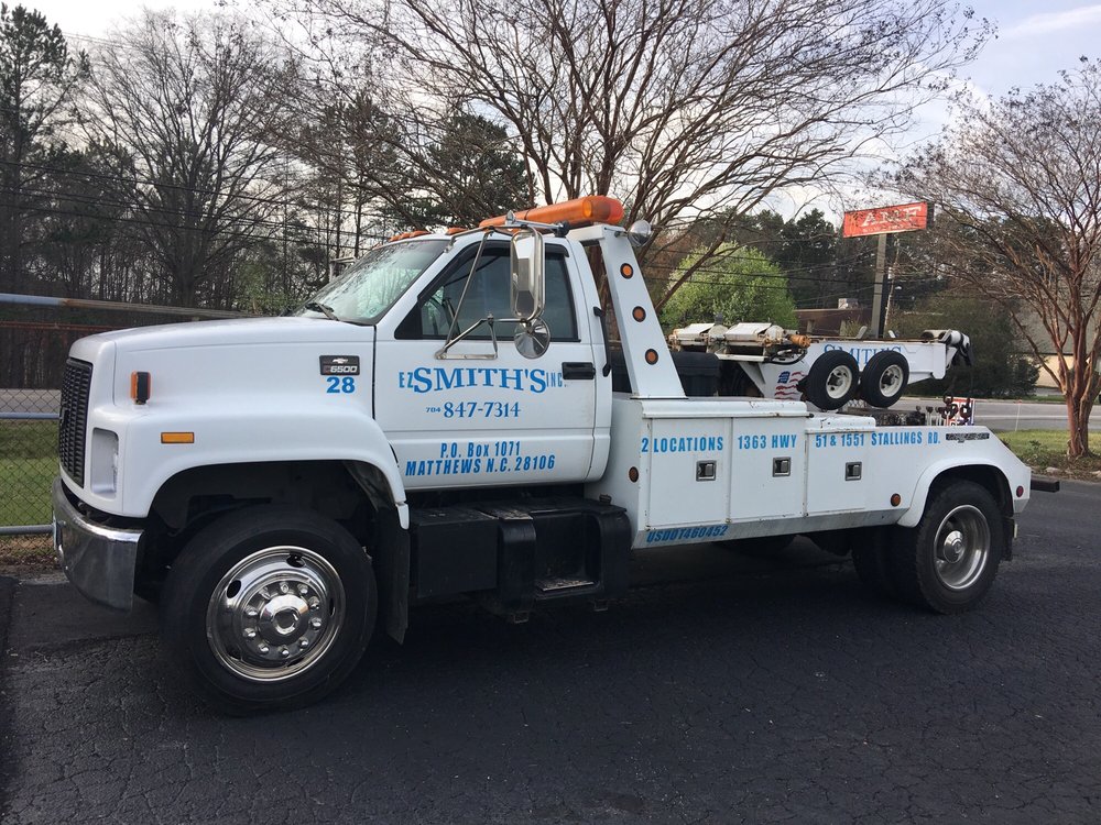Smith's Automotive & Wrecker Service