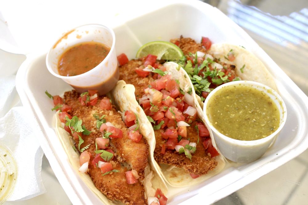 Los Tacos