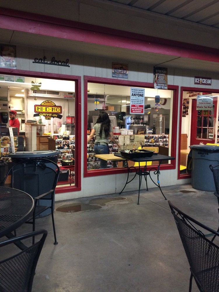 HiDHo Drive In 51 Photos & 105 Reviews Fast Food 414 S White Sands Blvd, Alamogordo, NM