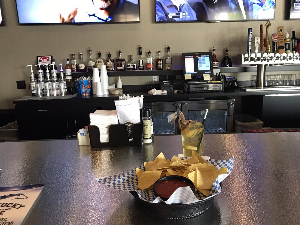 Kentucky Hall of Fame Cafe 22 Reviews American (New) 500