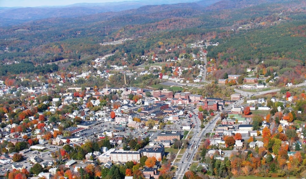 Town & Country Realty Associates Contact Agent Real Estate Services