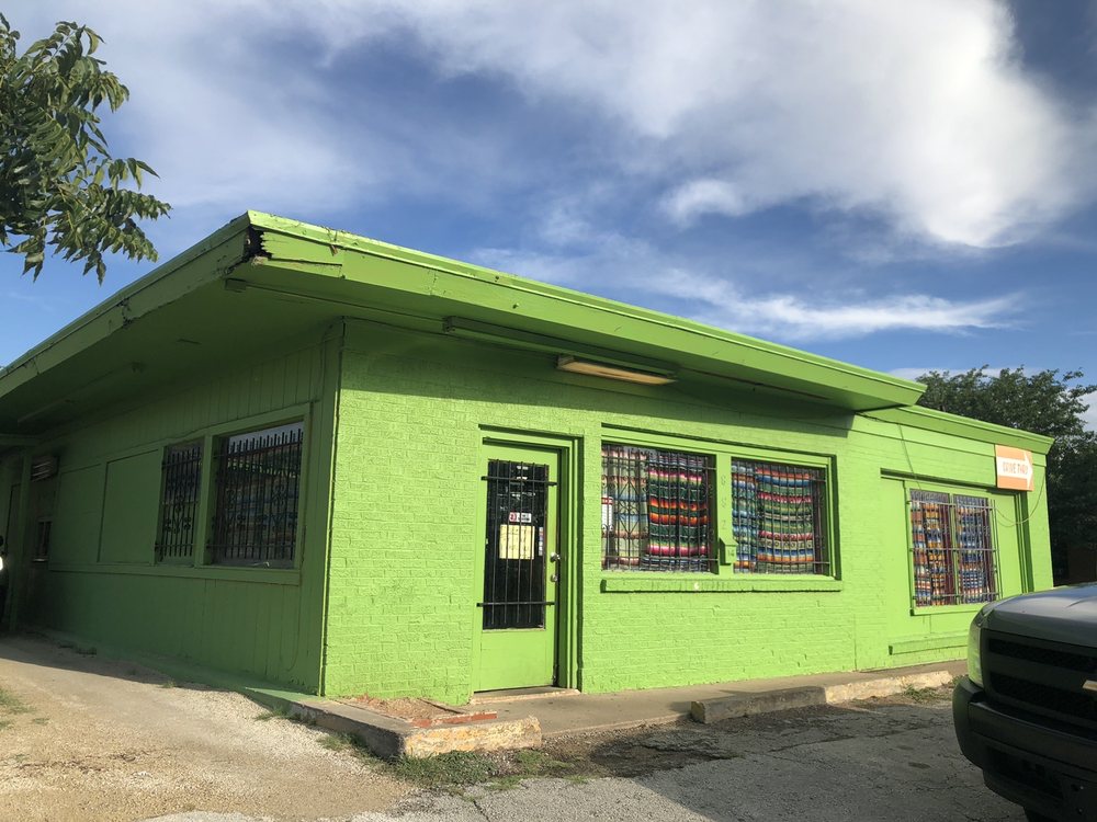 La Familia Restaurant