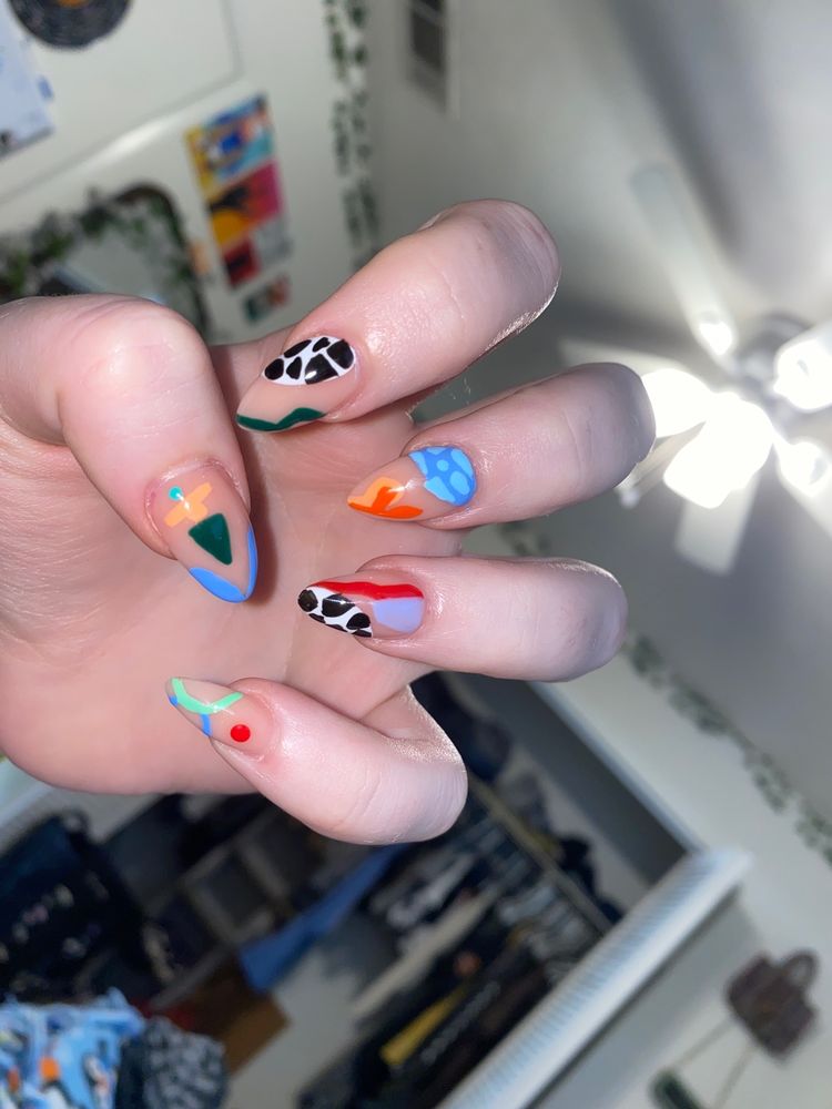 IQ Nail World