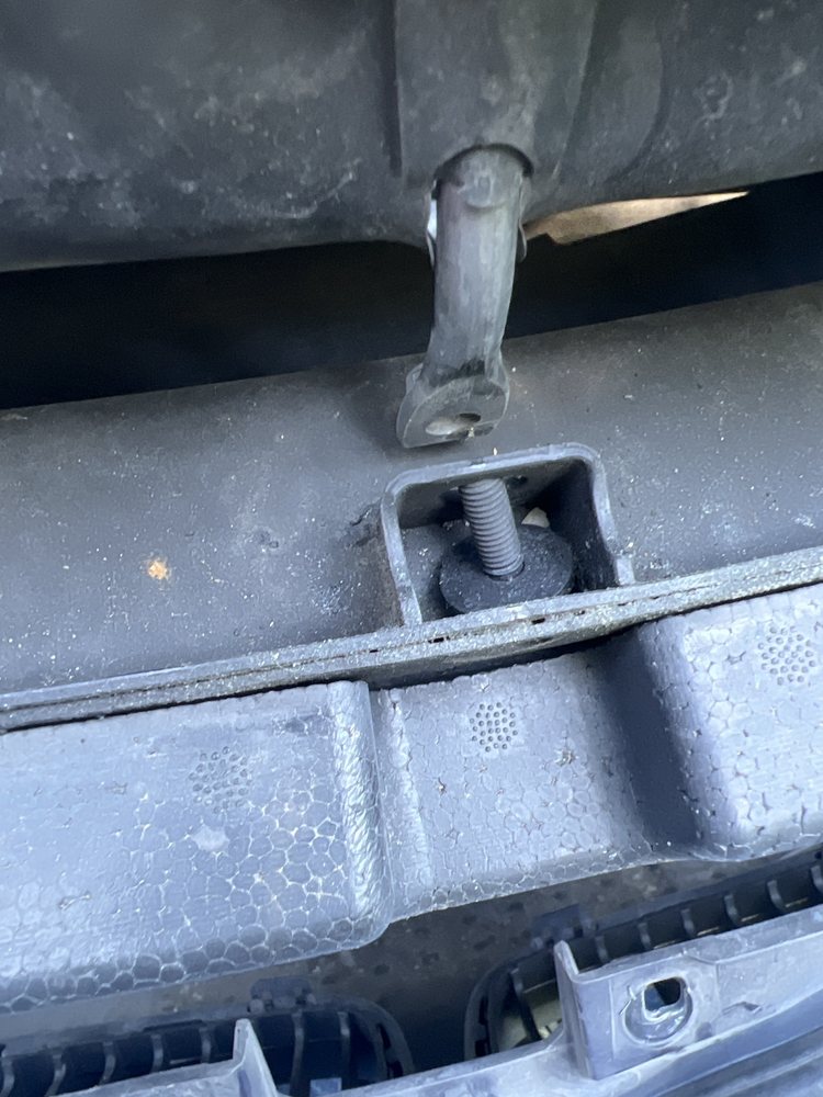 Maaco Auto Body Shop & Painting