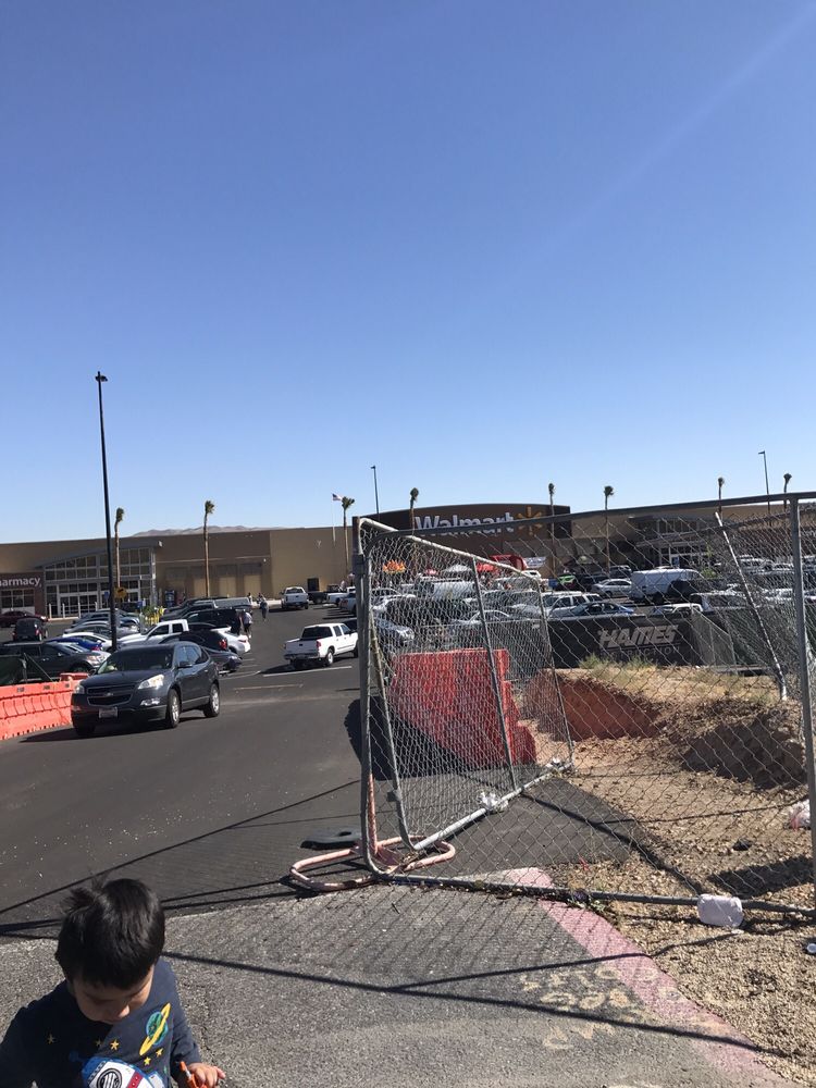 Walmart Supercenter 22 Photos Grocery 301 Montara Rd, Barstow, CA