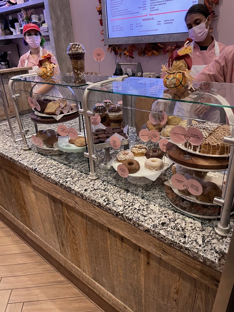 Erin McKenna's Bakery NYC