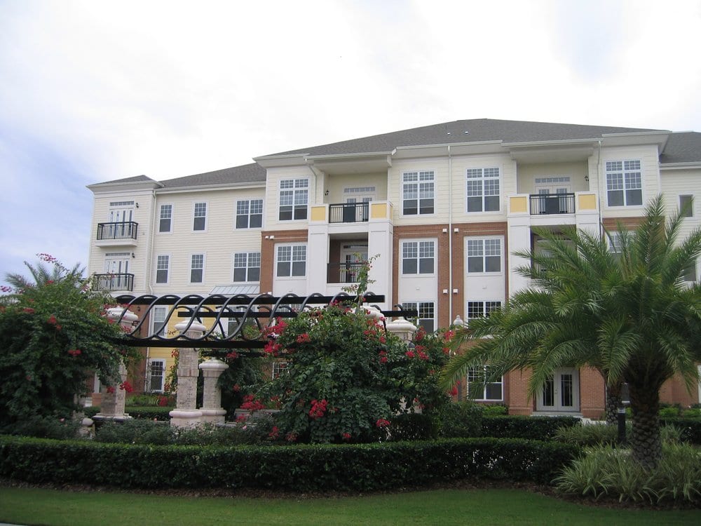 Tuskawilla Town Center Apartment Homes Apartments 1401 Blumberg