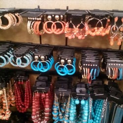 Ashley Stewart Chicago Il 60652 Last Updated March 2019 Yelp