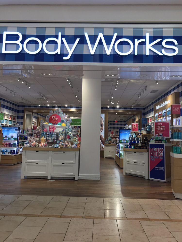 Bath & Body Works Day Spas 2414 E Sunrise Blvd, Fort Lauderdale, FL