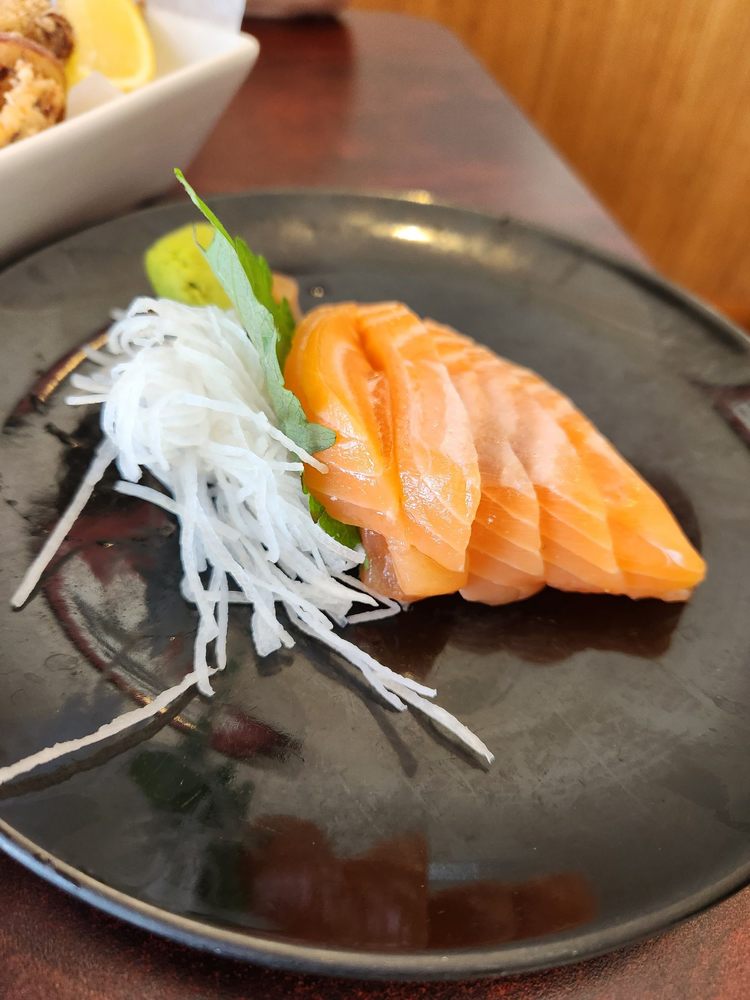 Makoto Japanese Restaurant