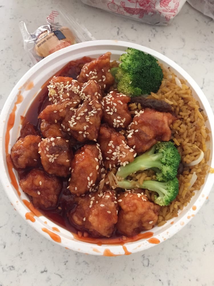 East Wok Order Food Online 46 Reviews Chinese 216 Centennial Ave Cranford, NJ Photos