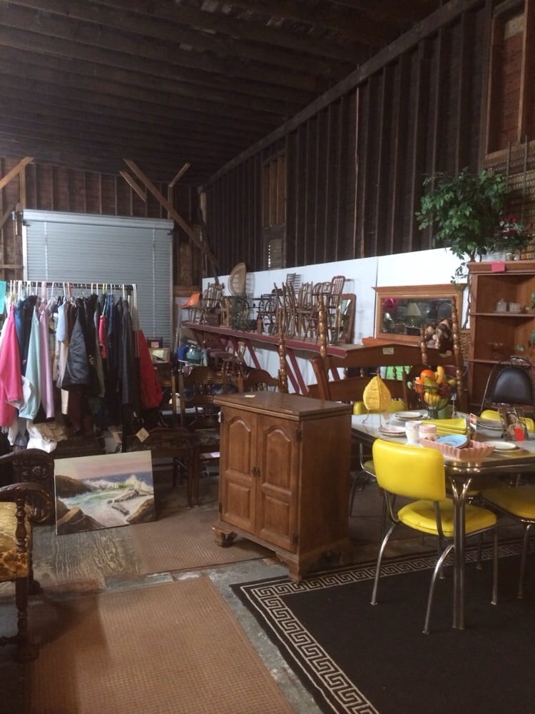 Hidden Treasures Antiques & Collectibles Mall 11 Photos Antiques