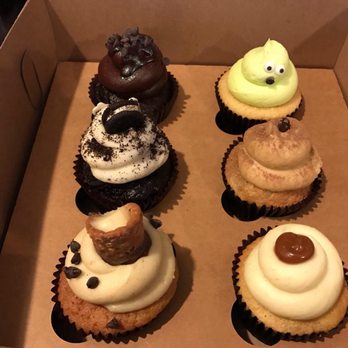 Urban Cupcakes More Order Food Online 173 Photos 52 Reviews Photo Of Urban Cupcakes More Virginia Beach Va United States Clockwise