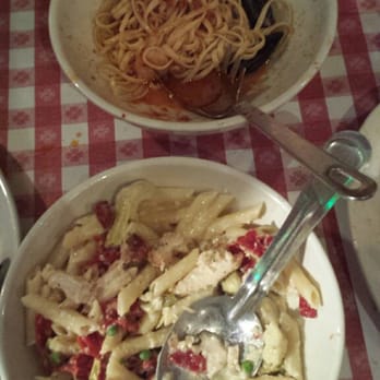 Buca Di Beppo Italian Restaurant Order Online 117 Photos 146 Photo Of Buca Di Beppo Italian Restaurant St Paul Mn United States