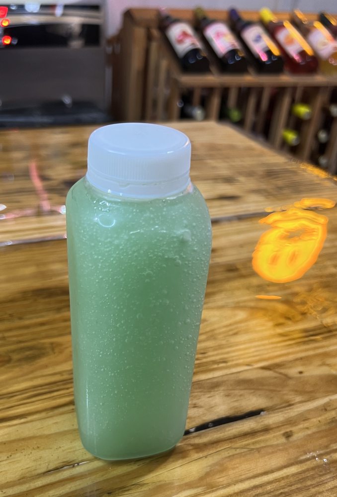 Kelly’s Daiquiris & More